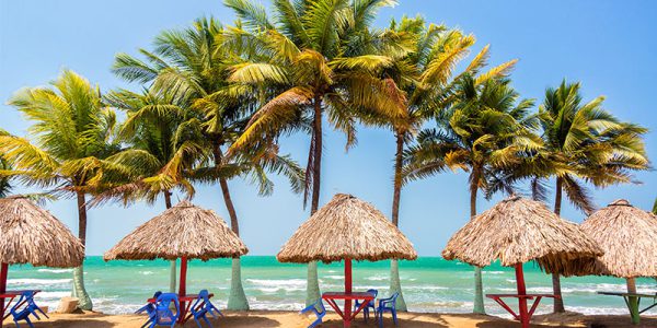 Mar-Caribe-en-tolu-Covenas-en-Colombia-800